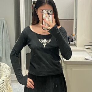 BRANDY MELVILLE black off the shoulder skull long sleeve top